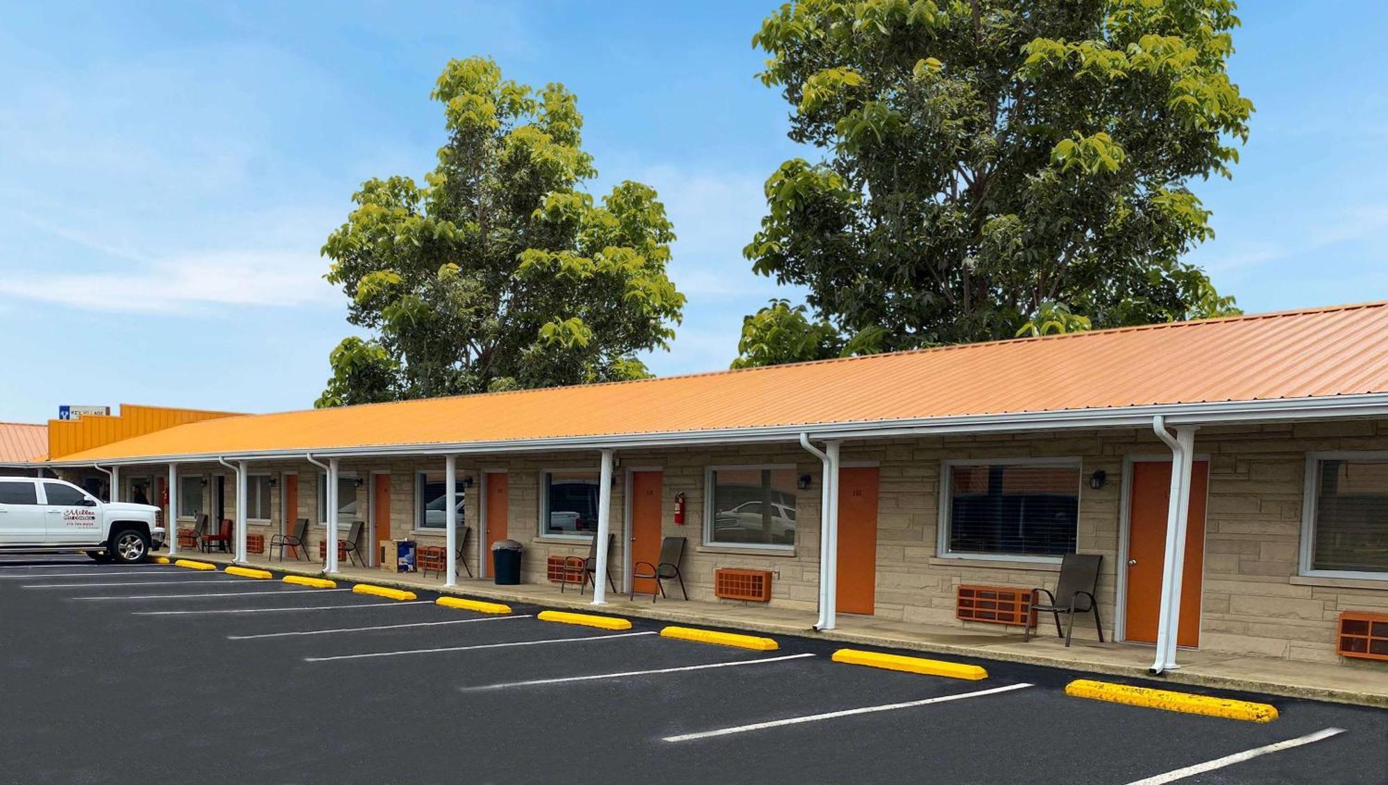 Springs Motel Ky Russell Springs Eksteriør bilde
